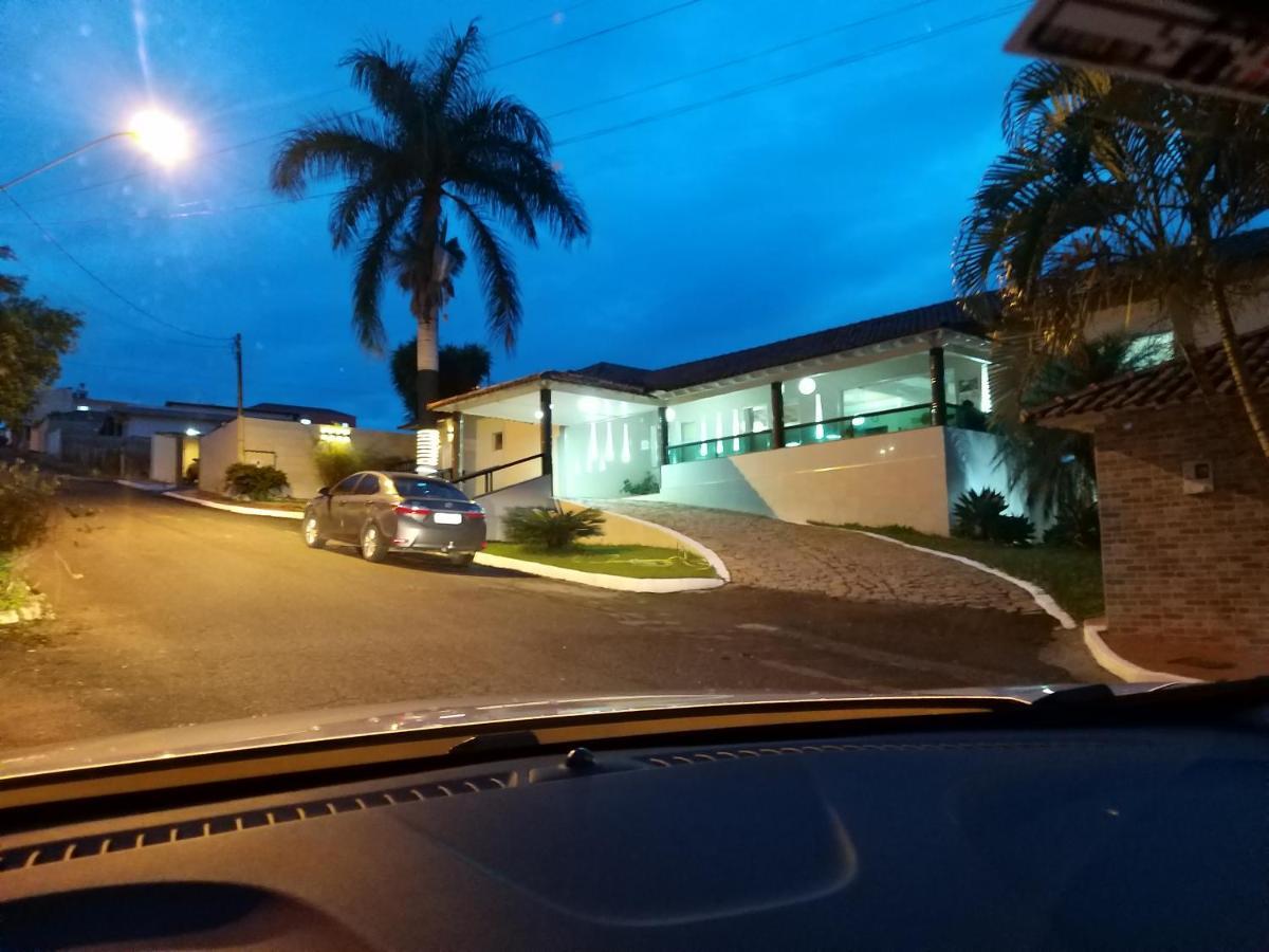 Hotel Veredas Monsenhor Paulo エクステリア 写真
