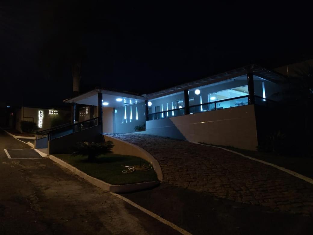 Hotel Veredas Monsenhor Paulo エクステリア 写真